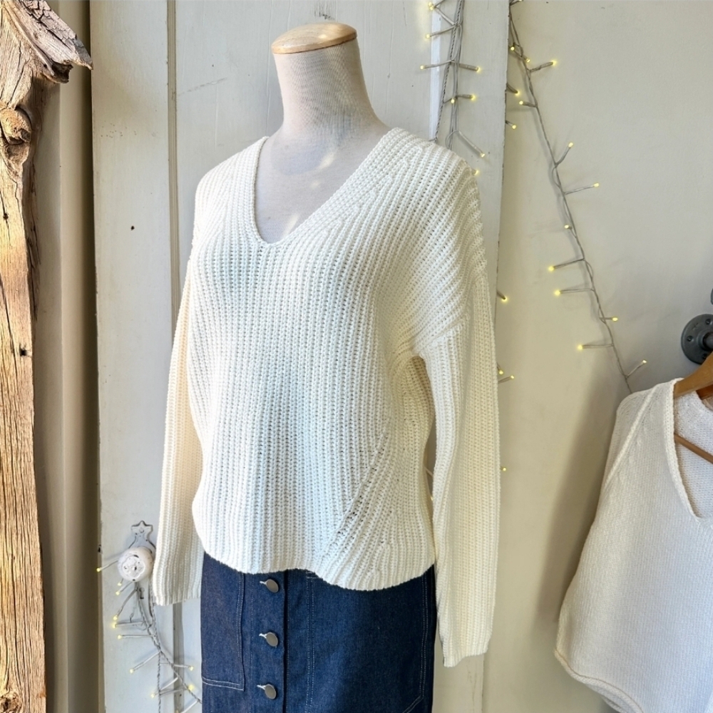 ROOTS V-NECK RIBBED KNIT SWEATER SZ S